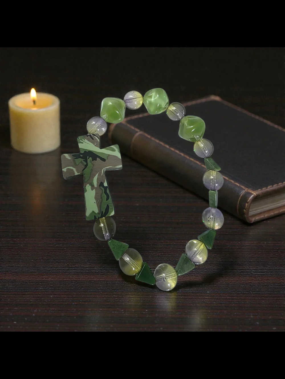 Camouflage Cross Beaded Stretch Bracelet Green